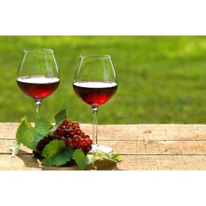 Red_Wine_on_Summer_Day.jpg