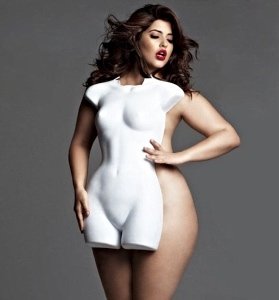 In America le donne curvy conquistano i social e le copertine patinate In America le donne curvy conquistano i social e le copertine patinate