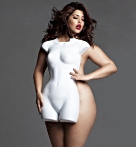In America le donne curvy conquistano i social e le copertine patinate