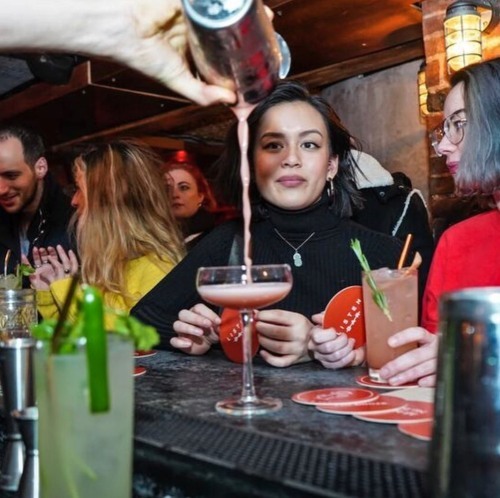Cambiano i modelli di consumo nel settore del beverage: negli Stati Uniti ora i Millennials bevono drink analcolici
