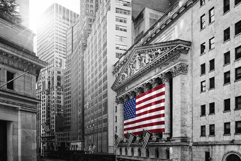 il palazzo della borsa valori NYSE a nyc